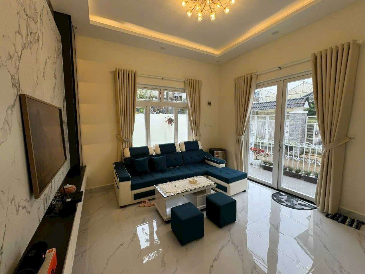Bán gấp Căn Villa đẹp đường Trần Đại Nghĩa, Đà Lạt 202m2 giá 10.9 tỷ -> 8.8 tỷ chốt - Ảnh chính